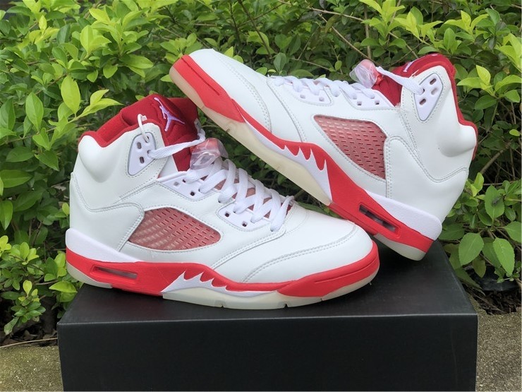 Air Jordan 5 Retro GS "Pink Foam" 440892-106