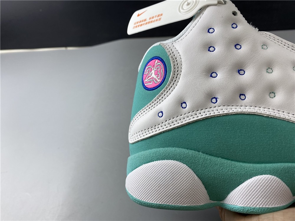 Air Jordan 13 GS “Aurora Green” 439358-100