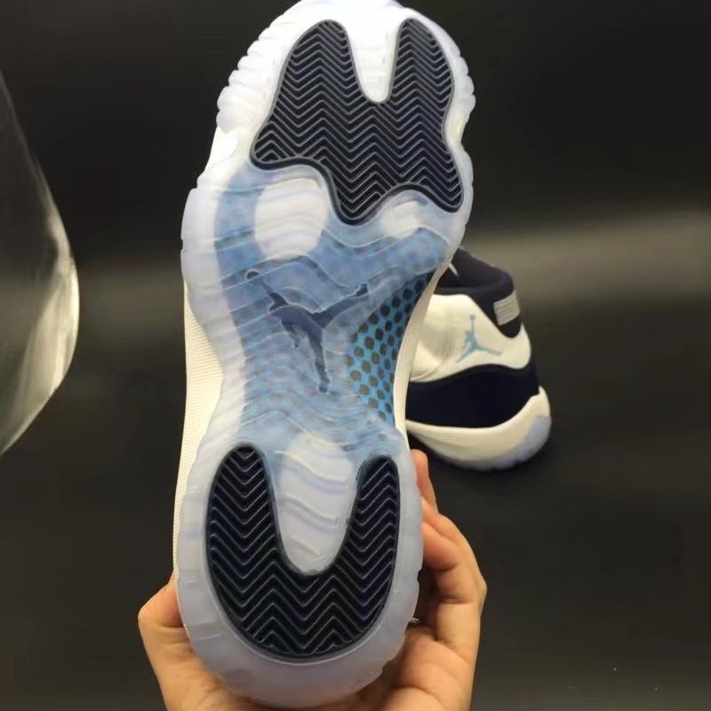 AIR JORDAN 11 RETRO "WIN LIKE