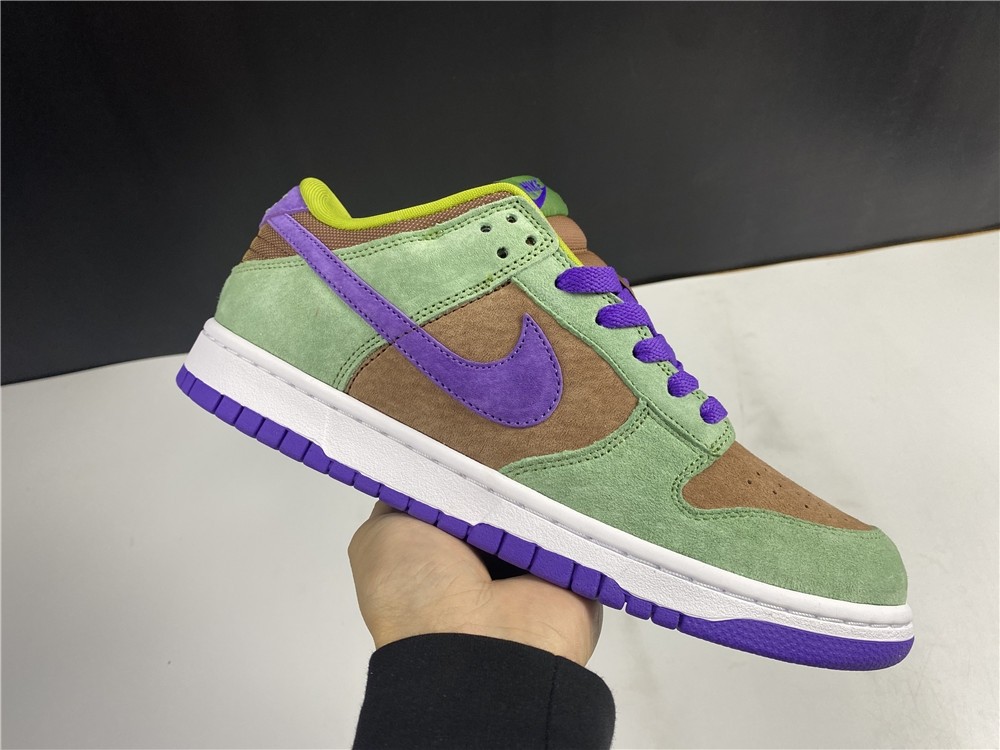 Nike SB Dunk Low SP “Veneer” DA1469-200