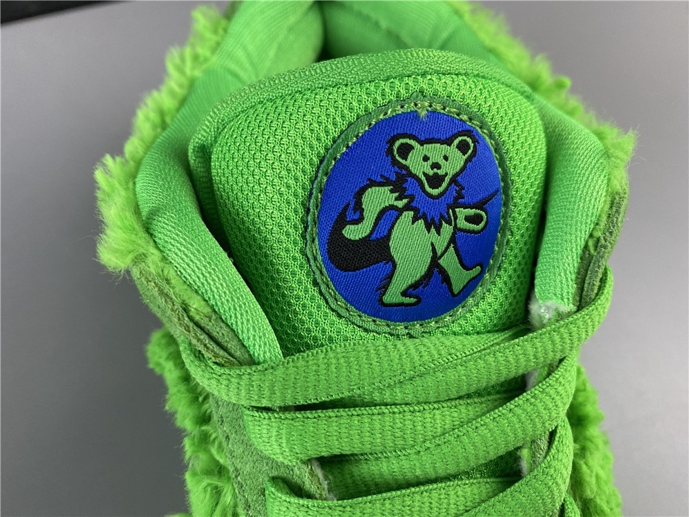 Dead x Nike SB Dunk Low“ Yellow Bear” CJ5378-300