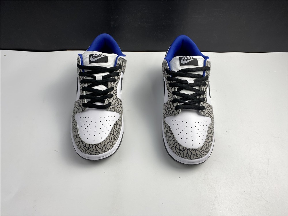 S*p*e × Nike SB Dunk Low “White Cement " 304292-001