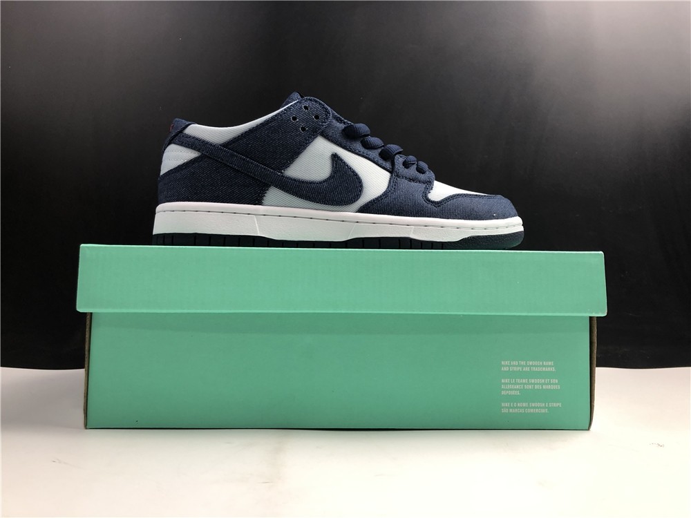 Nike SB ZOOM Dunk Low PRO 854866-444