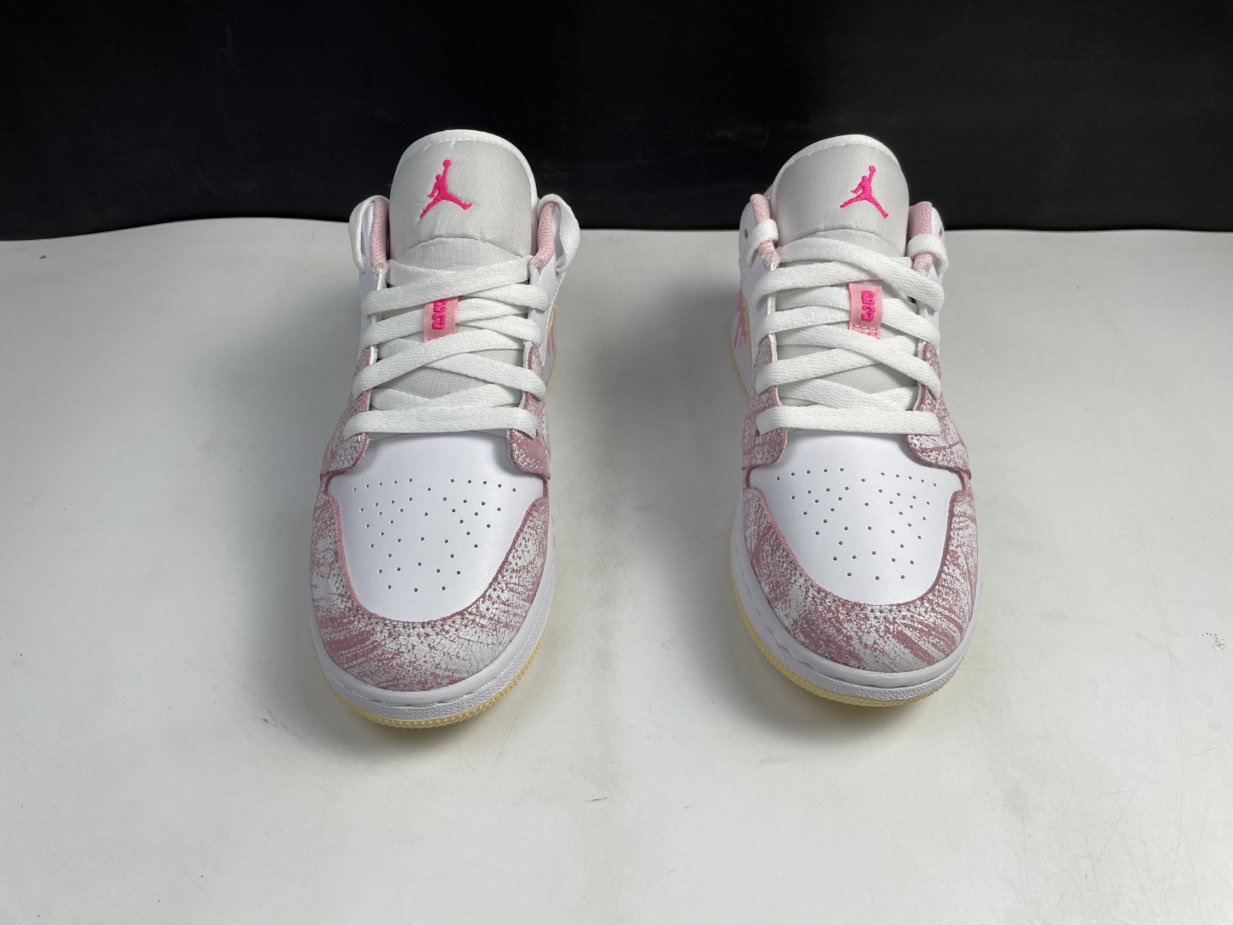 Air Jordan 1 Low SE GS "Paint Drip" - CW7104-601