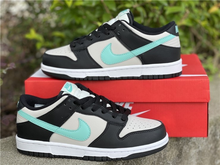 Nike Dunk Low Light Bone Tropical Twist - CW1590-003