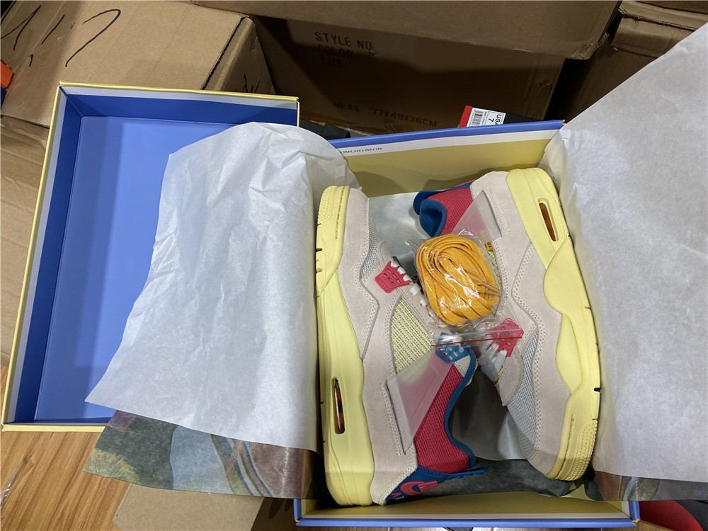 Union x AIR JORDAN 4 RETRO DC9533-800