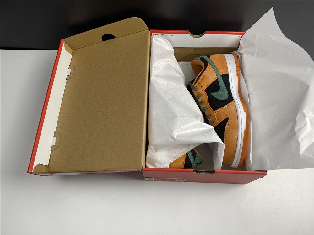 Nike Dunk Low SP “Ceramic” DA1469-001