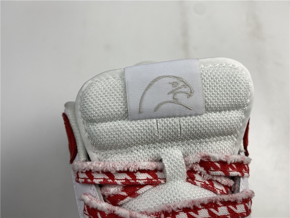 Frame Skate x Nike SB Dunk Low CT2550-600