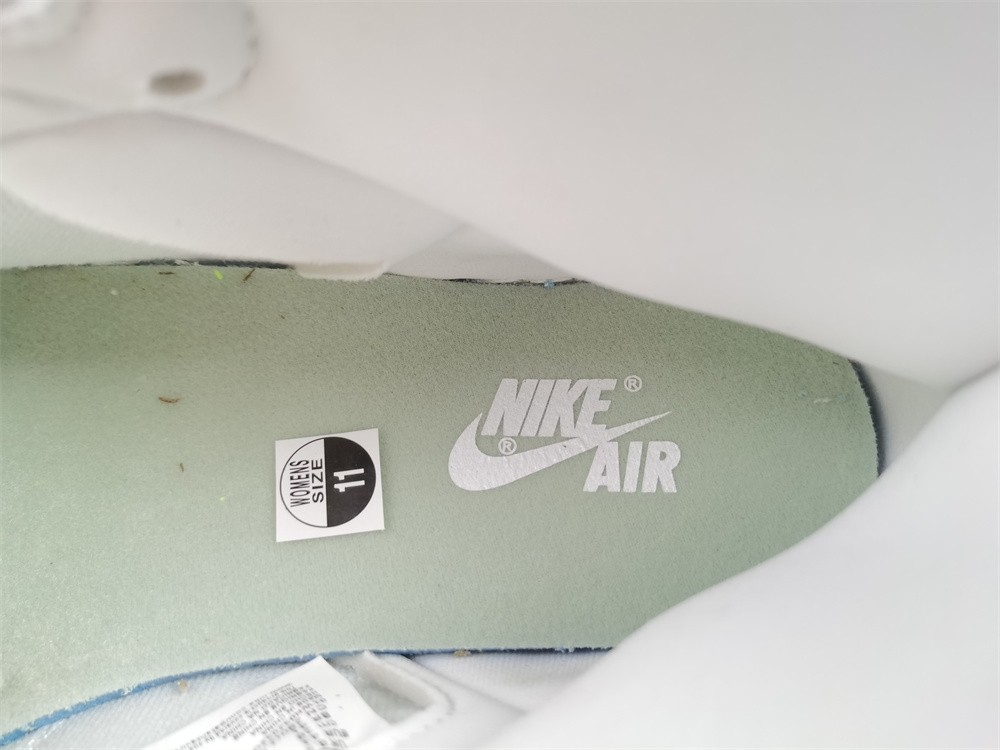 Air Jordan 1 WMNS “Seafoam” CD0461-002
