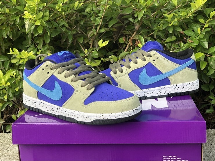 Nike SB Dunk Low “Celadon” BQ6817-301