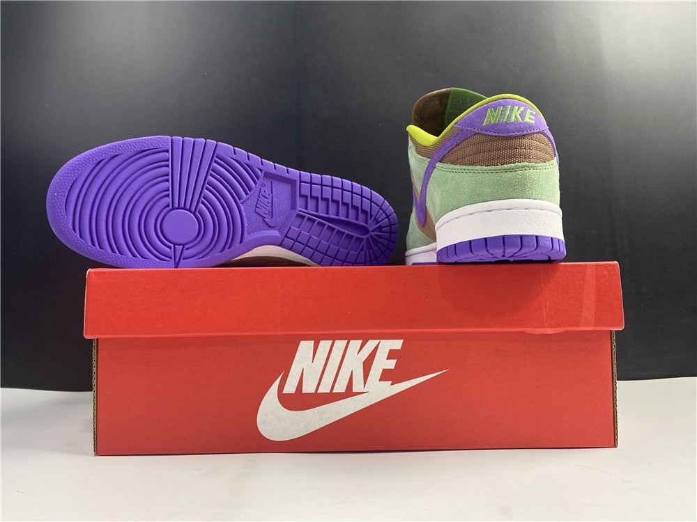 Nike SB Dunk Low SP “Veneer” DA1469-200