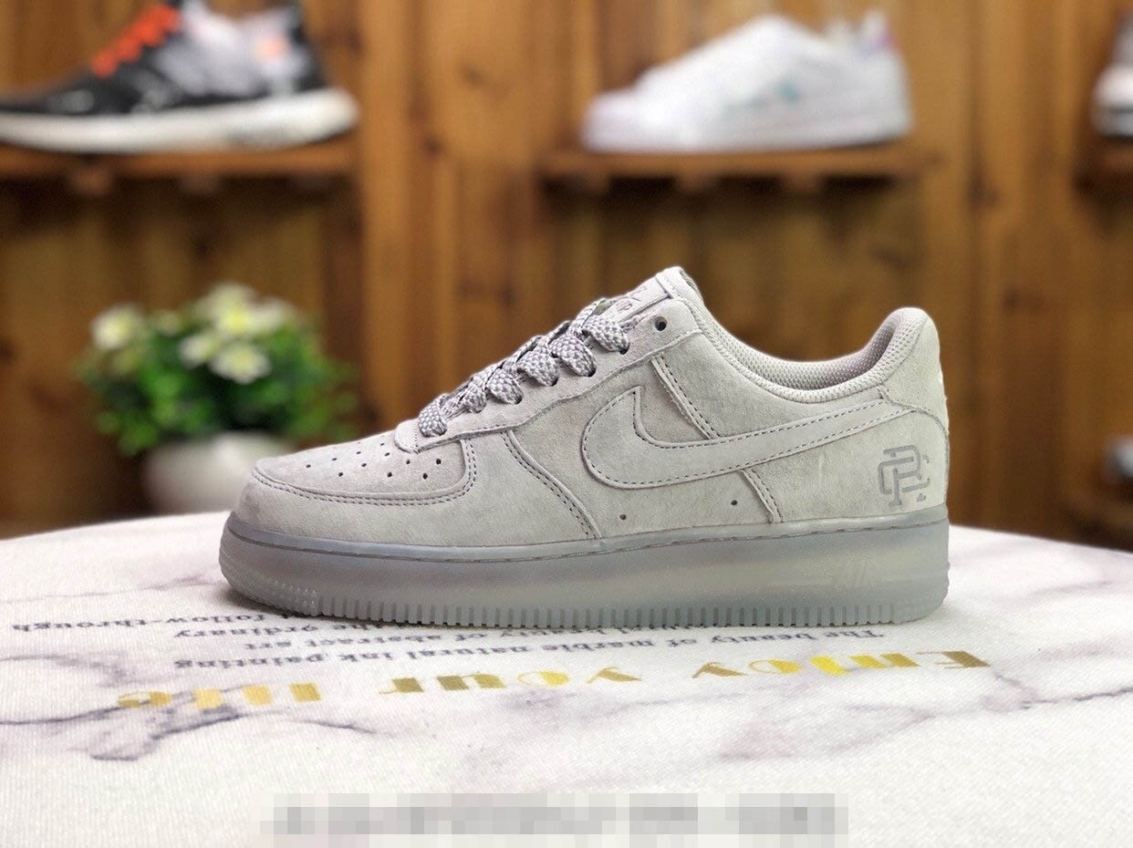 Air Force 1 07 LV8 Suede AF1 AA1117-188