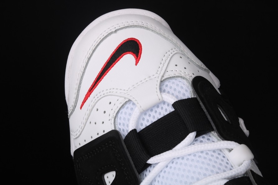 Nike Air More Uptempo “Scottie Pippen” PE white/ black  414962-105