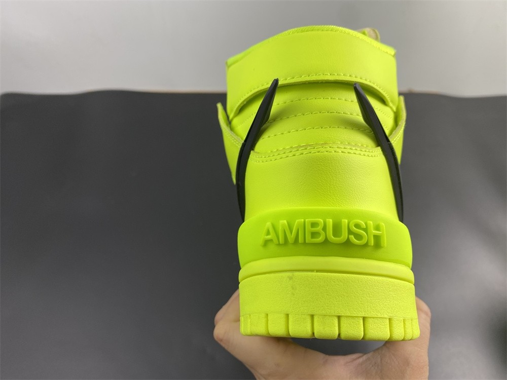 Nike Dunk High AMBUSH Flash Lime - CU7544-300