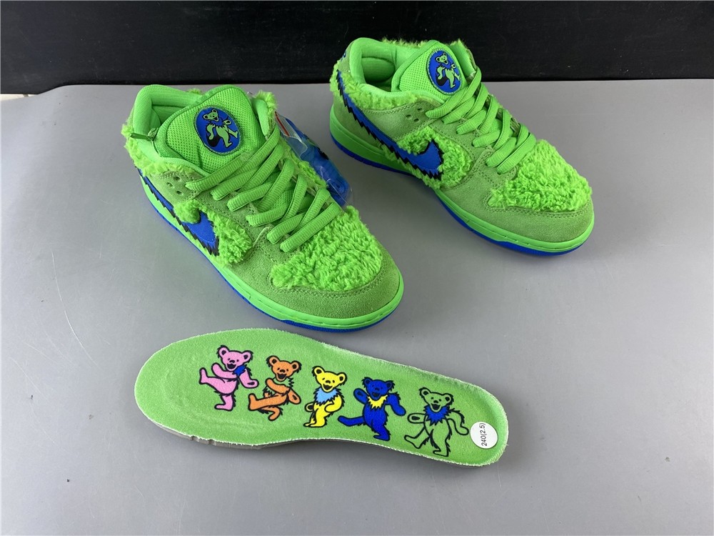 Dead x Nike SB Dunk Low“ Yellow Bear” CJ5378-300