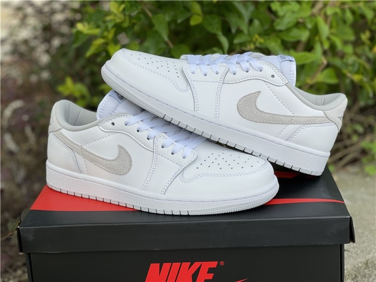 Air Jordan 1 Low OG Neutral Grey CZ0790-100