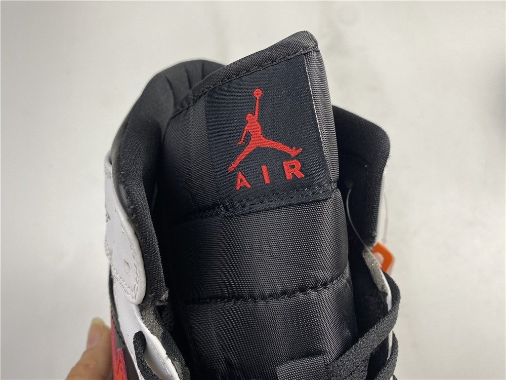 Air Jordan 1 Mid “White Shadow” 554724-075