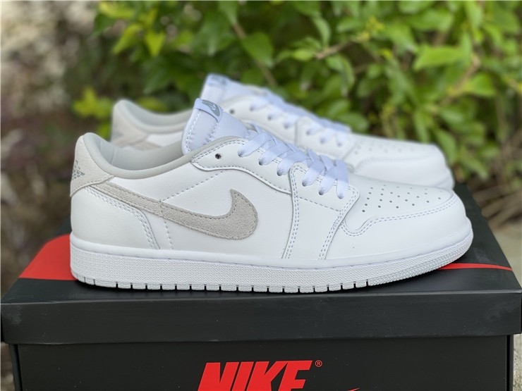 Air Jordan 1 Low OG Neutral Grey CZ0790-100