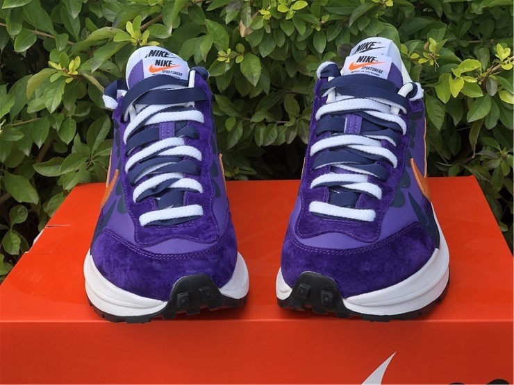 Sacai x Nike VaporWaffle DD1875-200