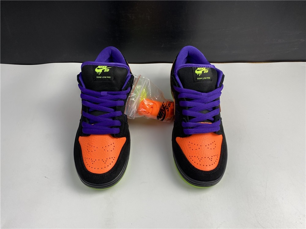 Nike SB Dunk Low “Night of Mischief” BQ6817-006