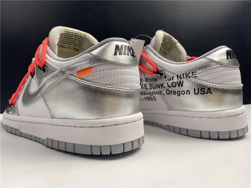 Off-White x Nike Dunk Low CT0856-800