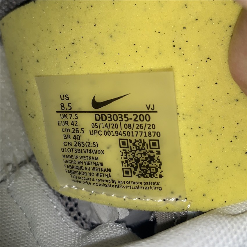Nike Vaporwaffle sacai Villain Red Neptune Green DD3035-200