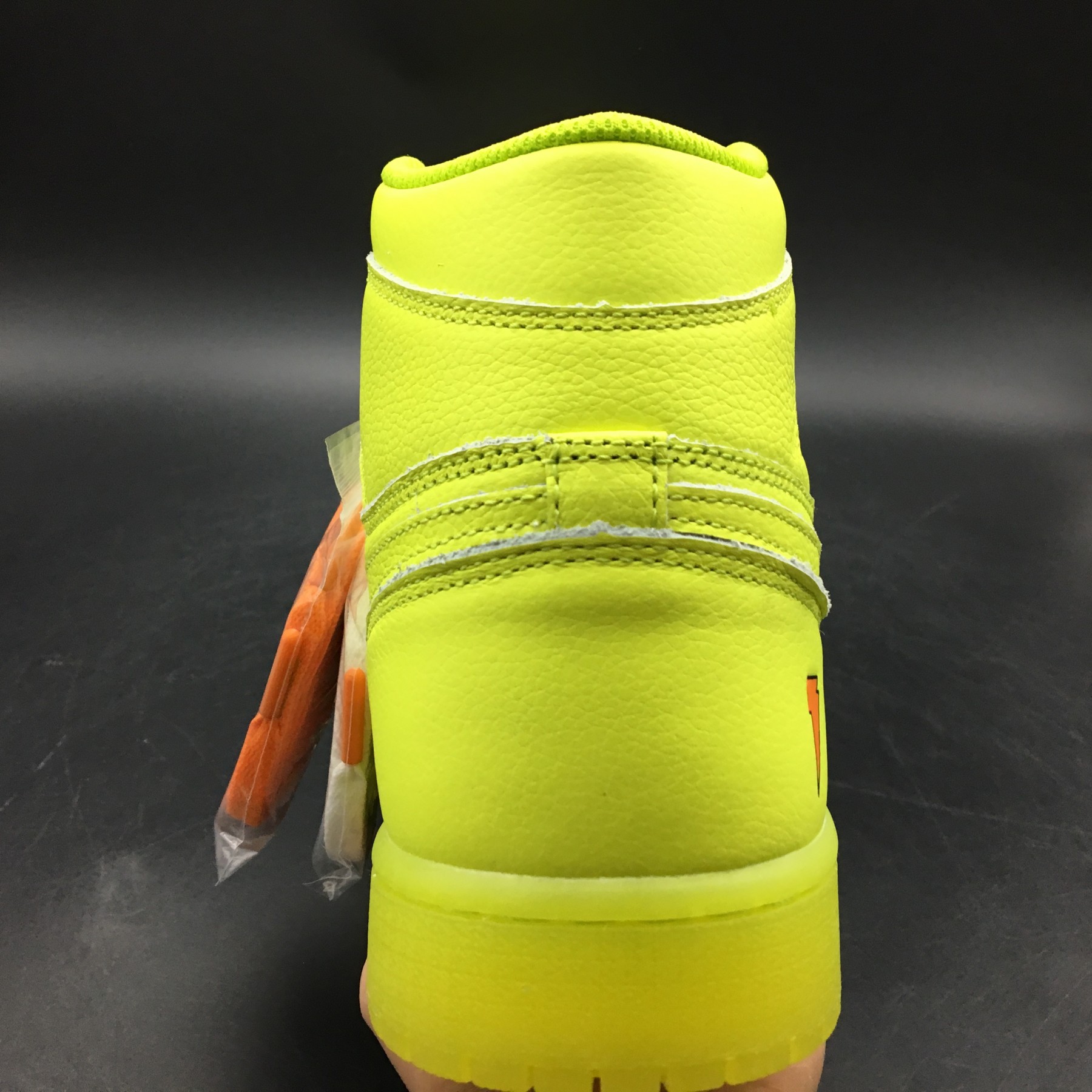 AIR JORDAN 1 RETRO HI “Gatorade”  Cyber mens AJ5997-345