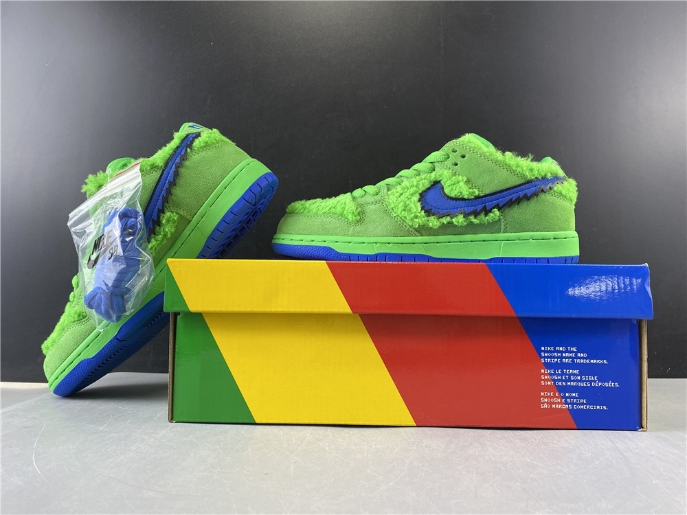 Dead x Nike SB Dunk Low“ Yellow Bear” CJ5378-300