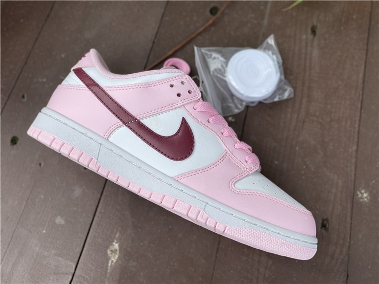 Nike Dunk Low GS