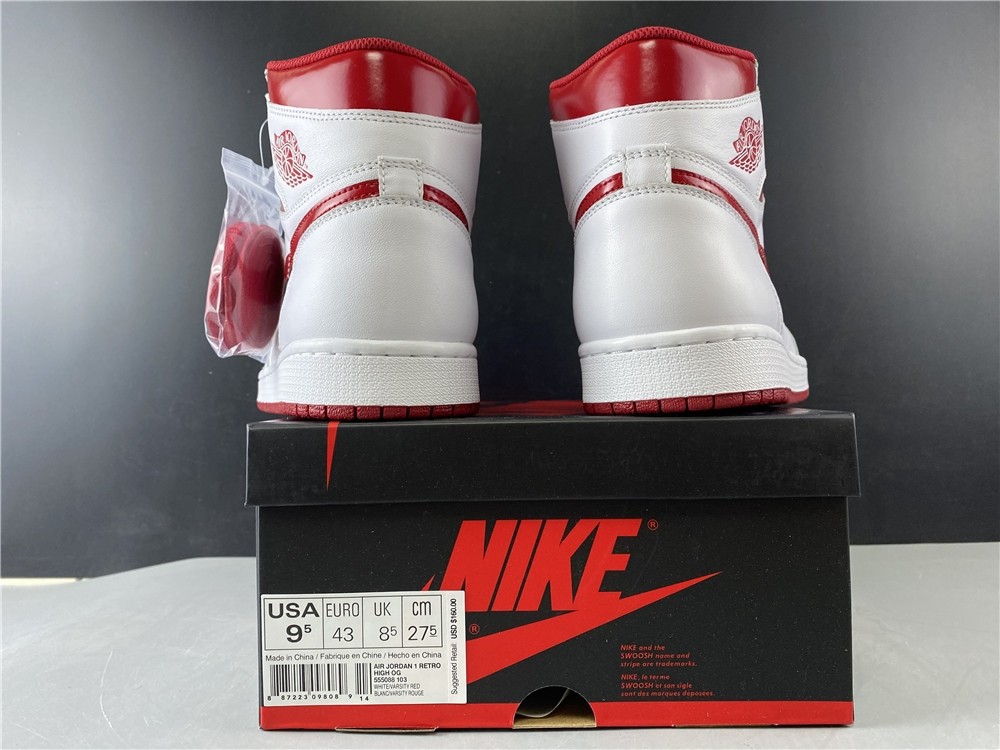 AIR JORDAN 1 RETRO HIGH OG “METALLIC RED” 555088-103