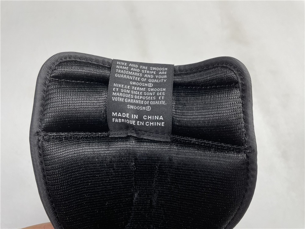 Air Jordan 1 High OG “Shadow 2.0” 555088-035 T