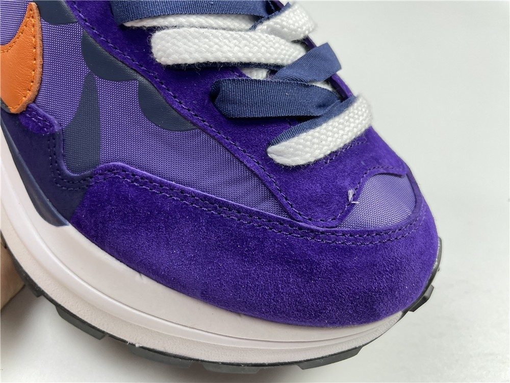sacai x Nike VaporWaffle 3.0 P DD1875-500