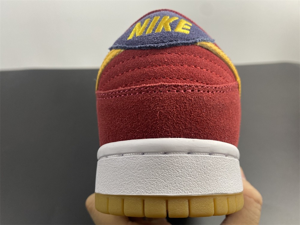 Nike SB Dunk Low “Barcelona” DJ0606-400