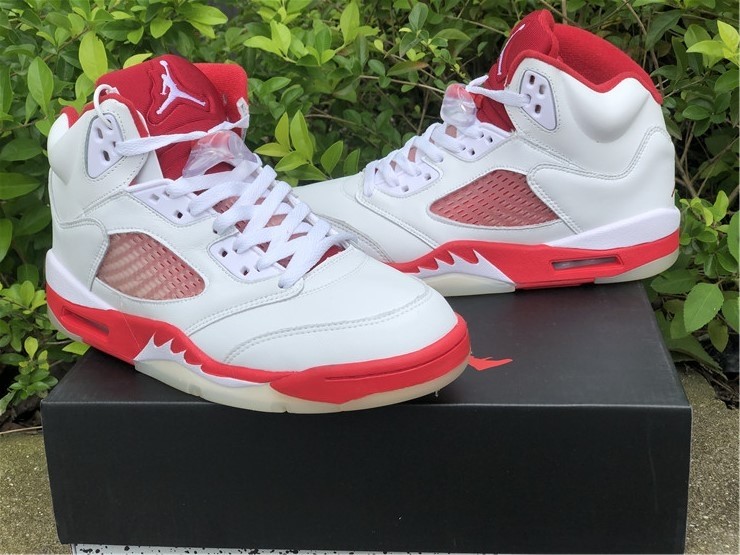 Air Jordan 5 Retro GS "Pink Foam" 440892-106