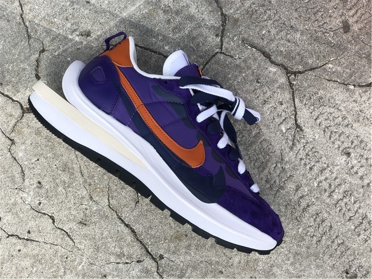 Sacai x Nike VaporWaffle DD1875-200