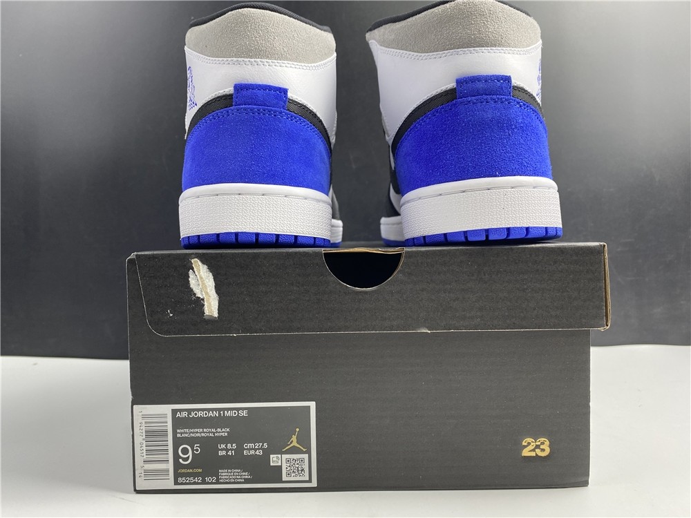 Air Jordan 1 Mid SE “Game Royal” 852542-102