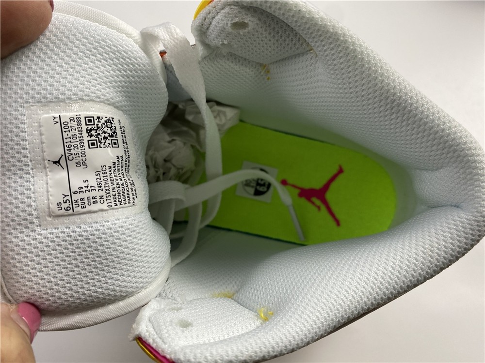 Nike Air Jordan 1 Mid CV4611-100