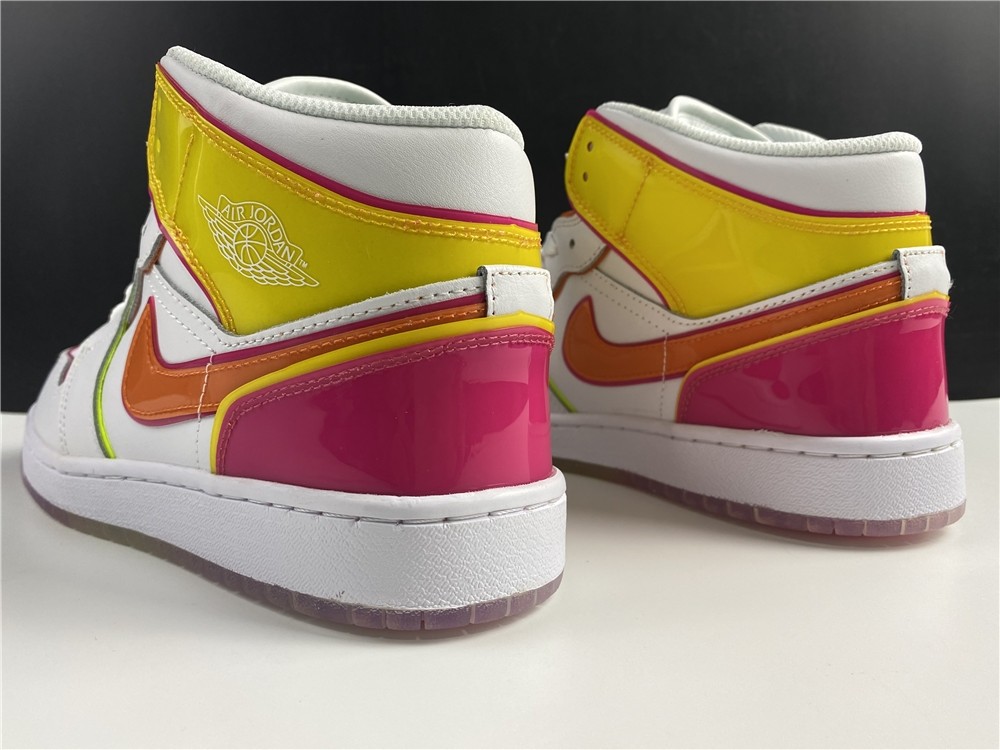 Nike Air Jordan 1 Mid CV4611-100
