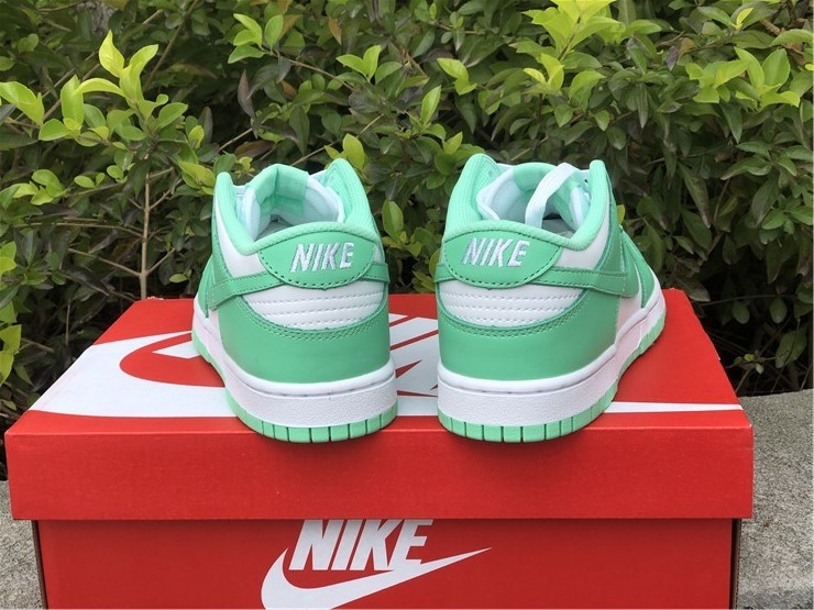Nike Dunk Low “Green Glow” DD1503-105