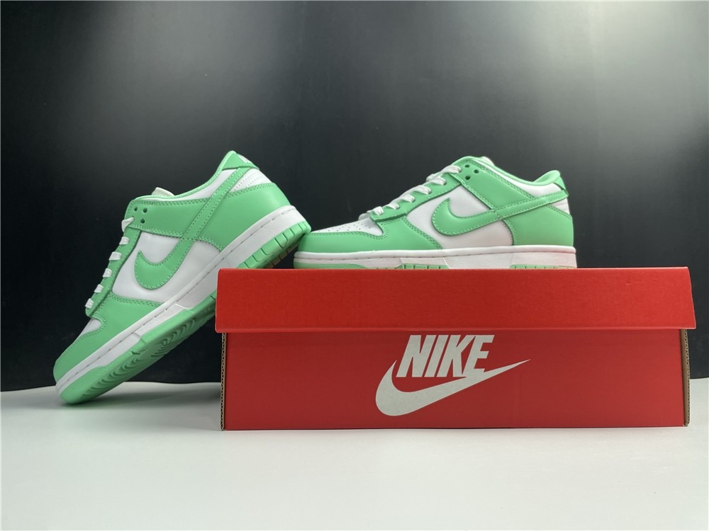 Nike Dunk Low “Green Glow” DD1503-105