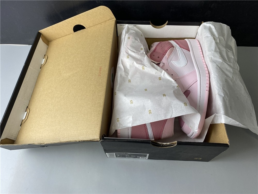 Air Jordan 1 Mid WMNS “Digital Pink” CW5379-600