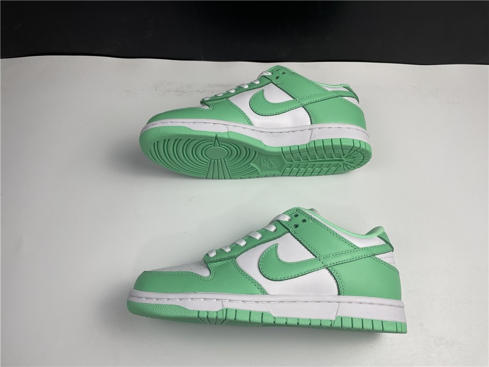 Nike Dunk Low “Green Glow” DD1503-105