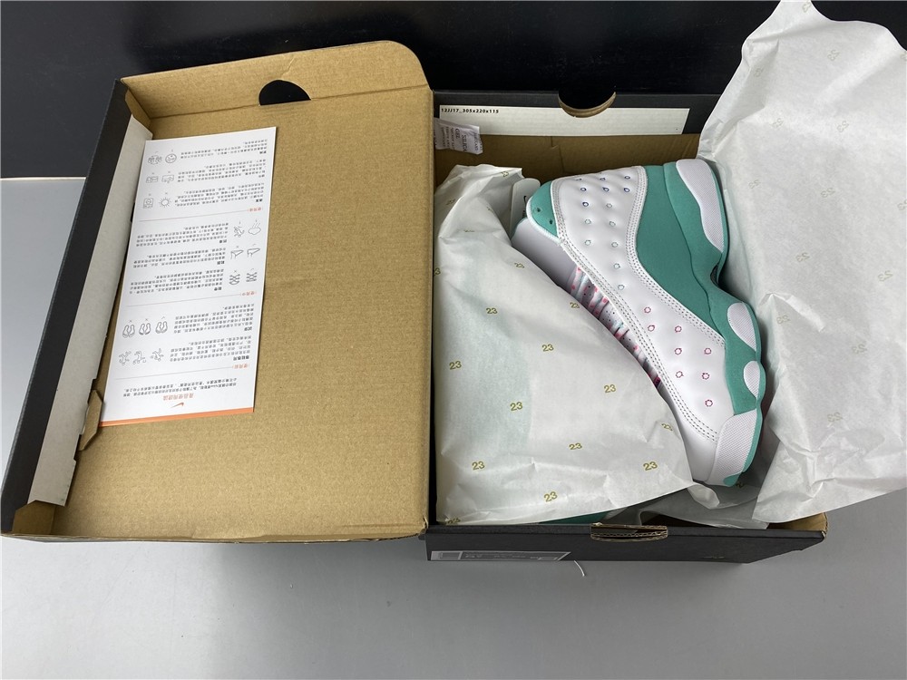 Air Jordan 13 GS “Aurora Green” 439358-100