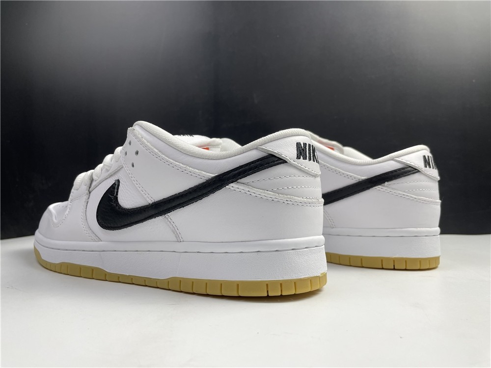 Nike SB Dunk Low “Classic Green” CD2563-100