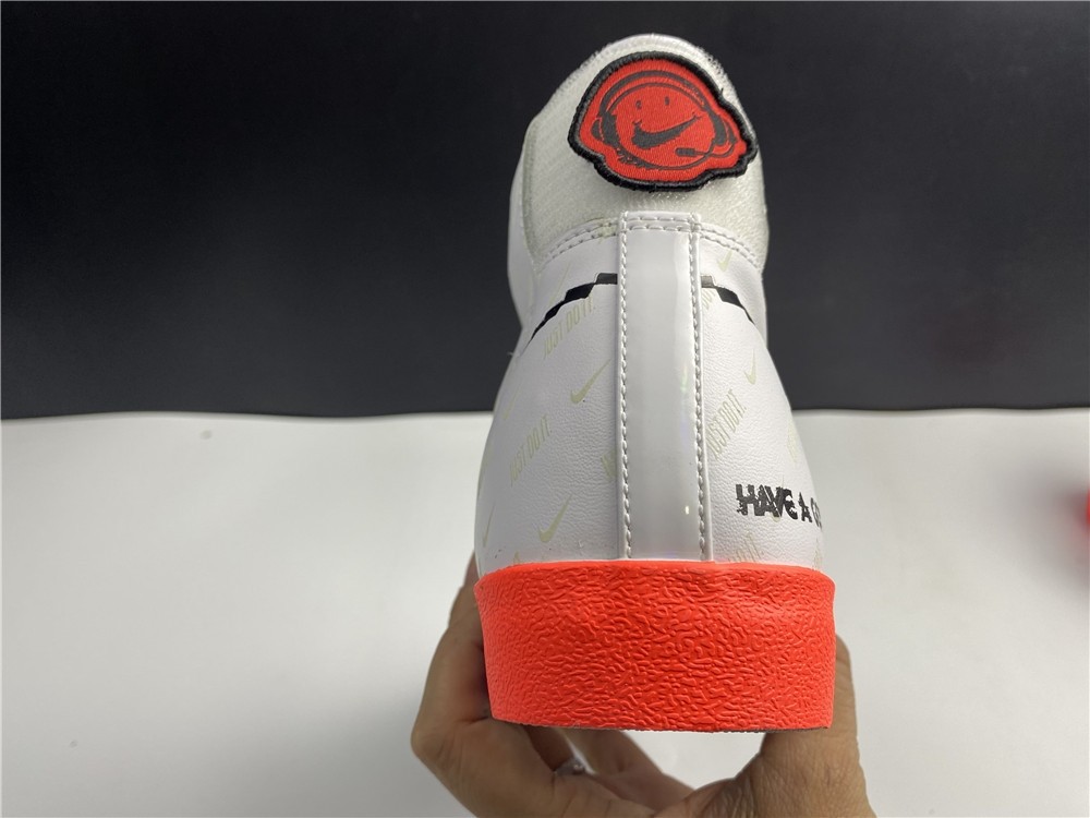 Nike Blazer Mid