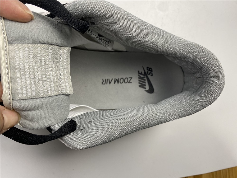 Travis Scott x PlayStation x NK SB Dunk Low BQ6817-101