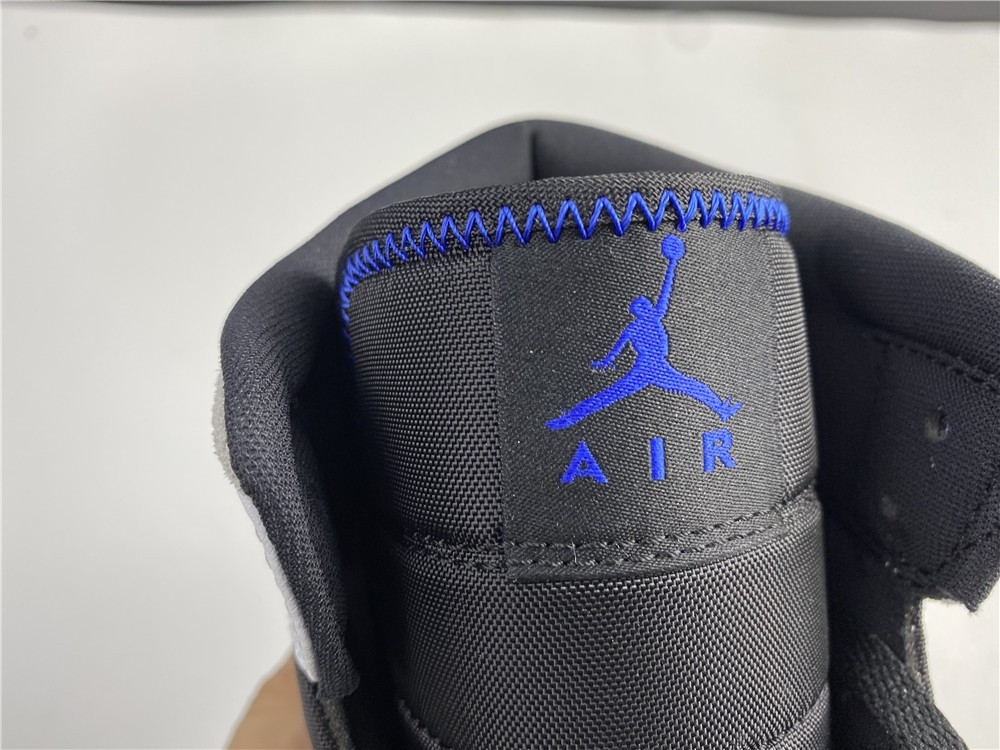 Air Jordan 1 Mid SE “Game Royal” 852542-102