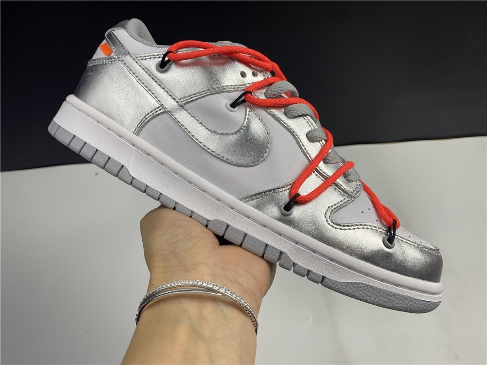 Off-White x Nike Dunk Low CT0856-800