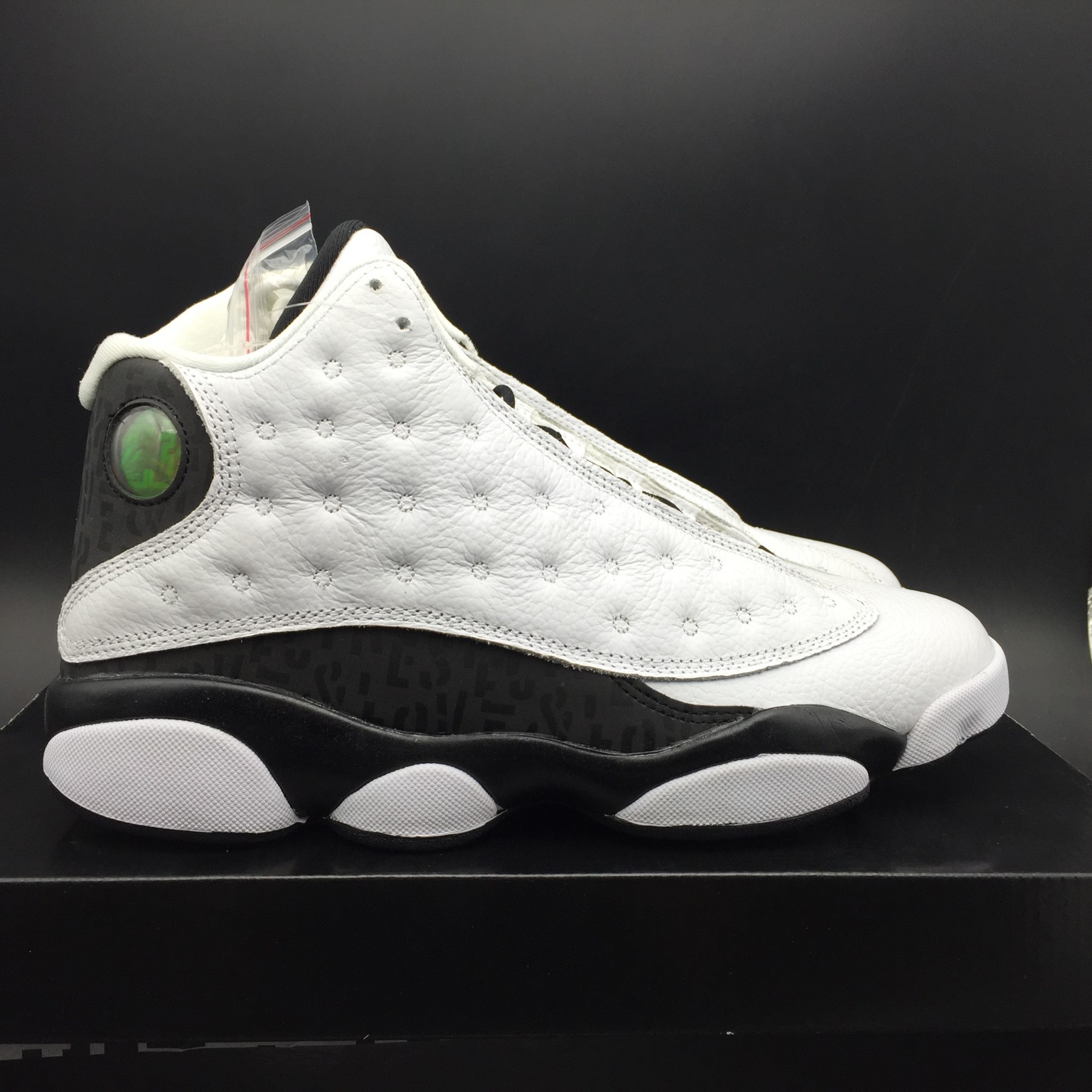 AIR JORDAN 13 RETRO SNGL DAY "LOVE AND RESPECT" black/ white mens 888164-112
