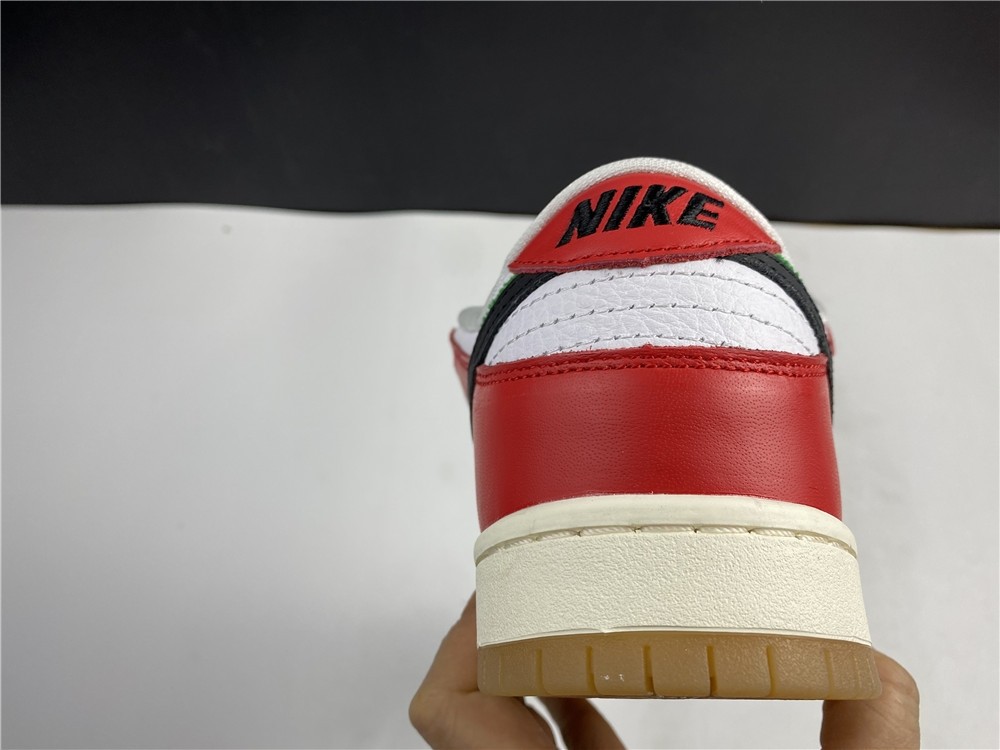 Frame Skate x Nike SB Dunk Low CT2550-600